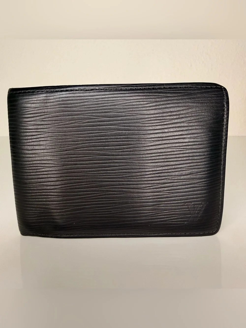 Authentic Louis Vuitton Black Epi Leather Bi-Fold Wallet